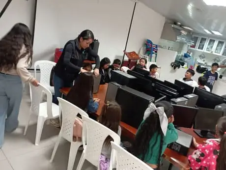 Adecuación salas de computación Adecuación salas de computación