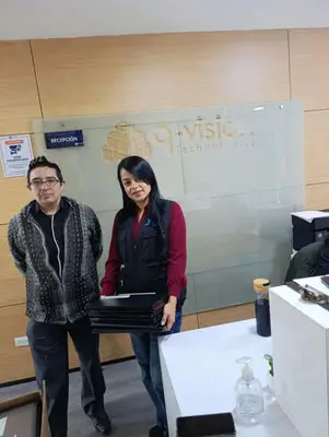Fundación click