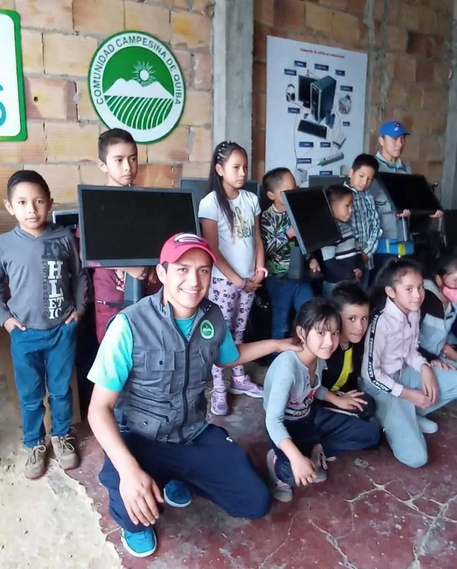dona tu computador usado dona tu computador a fundaciones