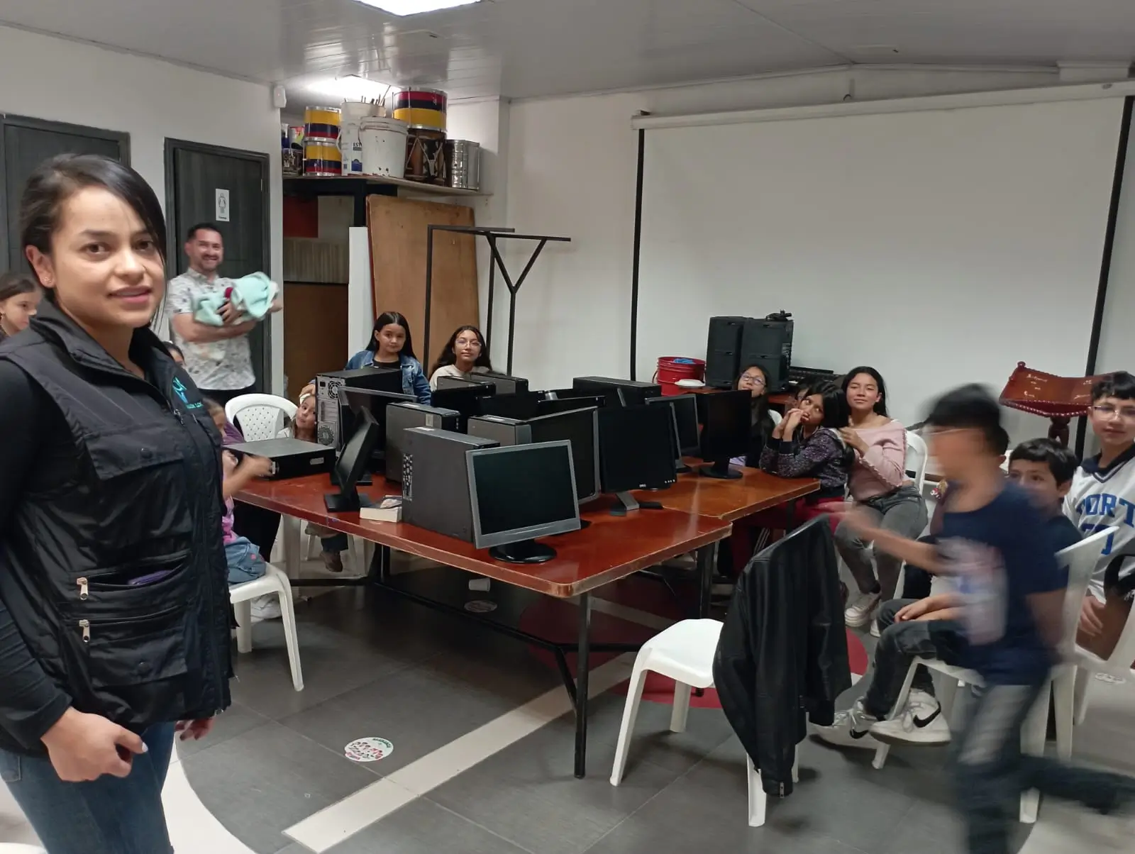 fundacion click donando computadores Fundaciones para donar equipo de computo